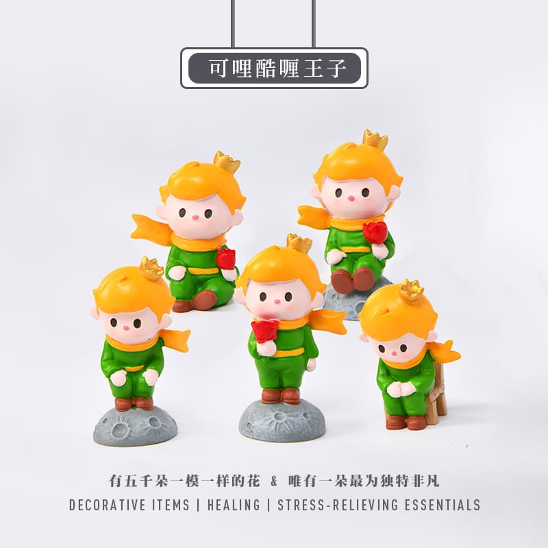 Creative Cute Handmade Ornaments Car Desktop Home Decoration Resin Crafts Prince Holding Flower Ornaments