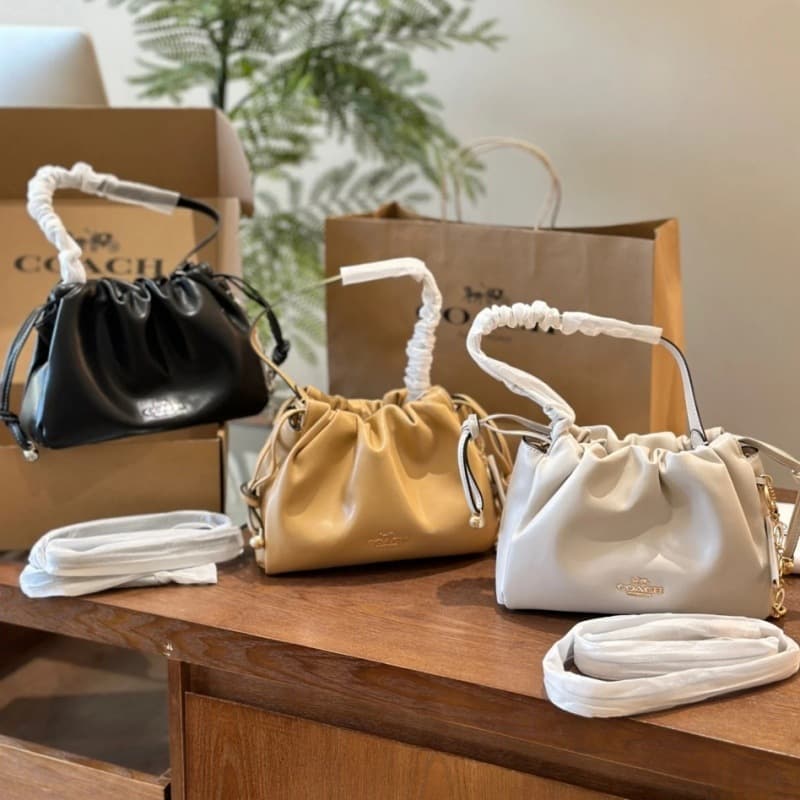 Koujia's New High-Quality Faye Cloud Bag, Genuine Leather Underarm Bag, Handbag, Fashionable and Versatile Shoulder Crossbody Bag for Women