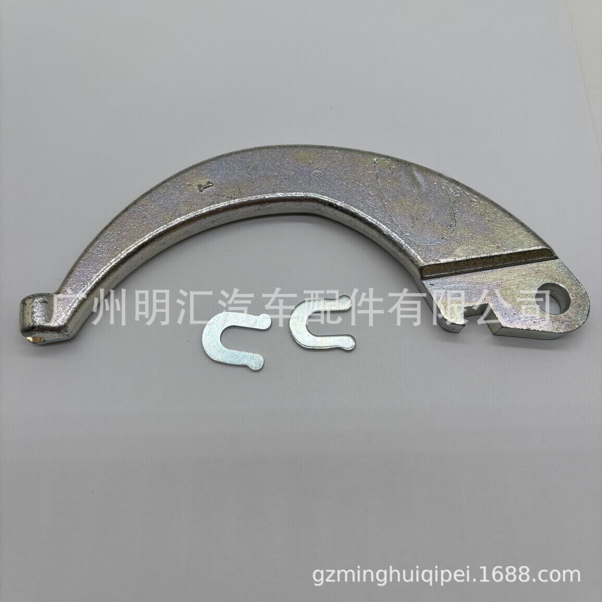 Handbrake lever 47611-60020 is suitable for Toyota Land Cruiser 70/80 series Prado.