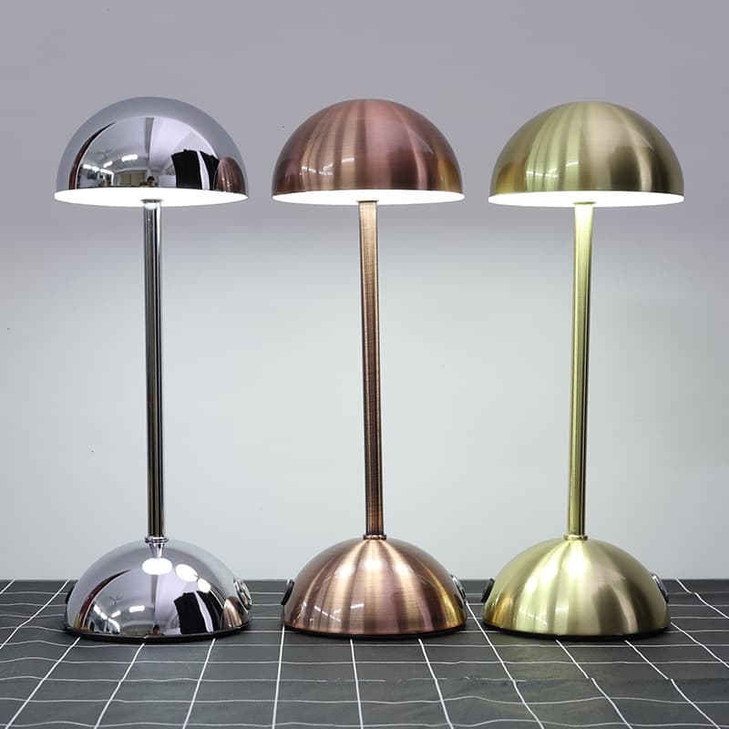 Amazon Hot-selling Charging Touch Dimmer Outdoor Table Lamp, Bar Restaurant USB Small Table Lamp, Decorative Ambient Night Light
