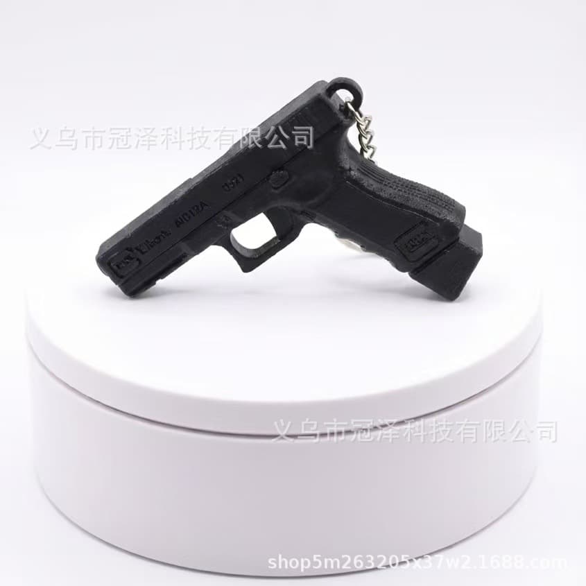 Cross-border Hot-selling Pistol Keychain Tactical Style Men's Keychain Creative Mini Pendant