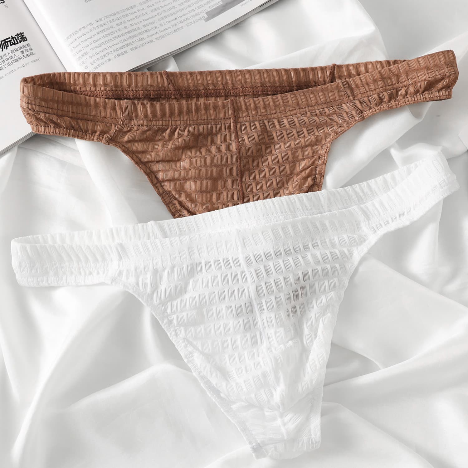 Mesh underwear for men, transparent, breathable, sexy thong, young boys, simple slim fit T-string pants, sexy pants