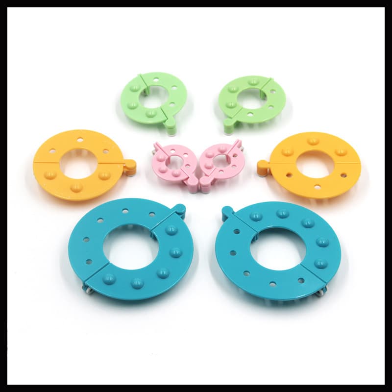Single Size Color Customizable Yarn Boucle Maker Doll Fluffy Ball Maker Knitting Tool Plastic Material Home DIY Gift Tool
