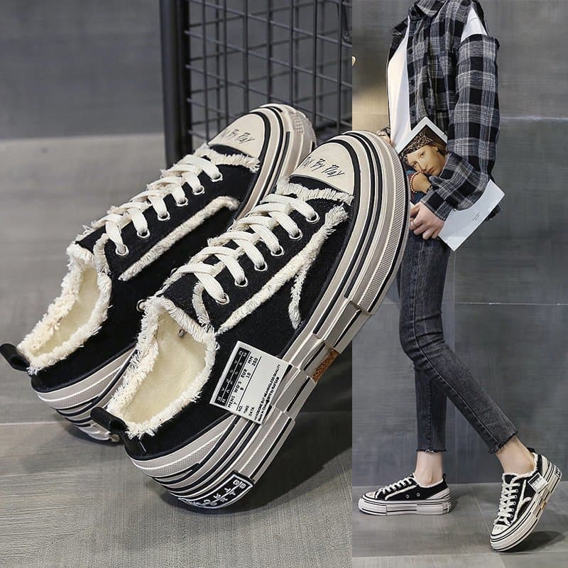 Women's Canvas Shoes Lace-up Casual Sneakers Comfortable Breathable Low-cut Skate Shoes Fashionable Sporty
