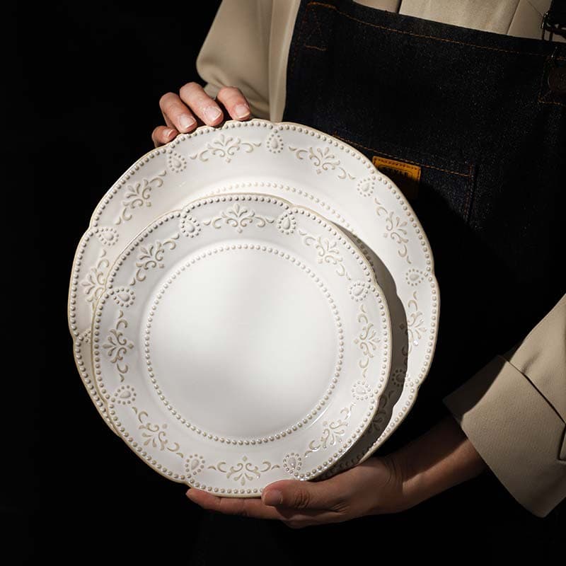 Retro palace relief style ceramic coffee cup and saucer set kiln-turned afternoon tea cup breakfast plate dessert plate combination