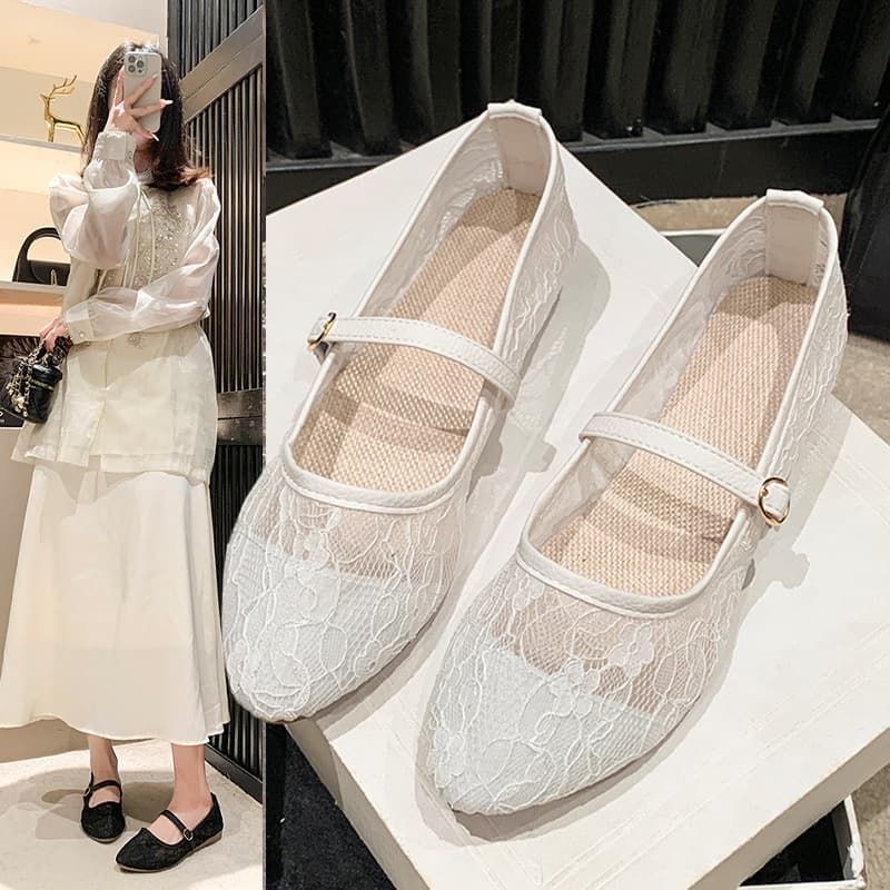 Large size thin mesh single shoes for women 2026 summer new breathable buckle pointed toe Mary Jane women's shoes Baotou sandals