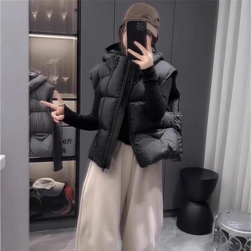 Down Vest for Women, Short Hooded Winter New 2025 Korean Loose High-end Petite Vest Shoulder Cape Outerwear