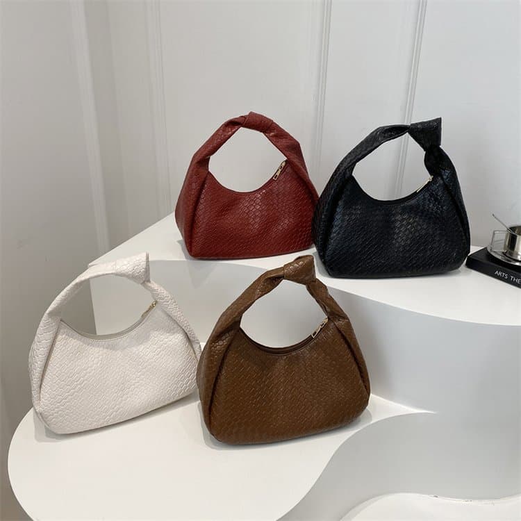 New Retro Shoulder Bag Handbag Textile Fashion Women's Bag Autumn and Winter Dumpling Bag All-match Niche Chain Handbag