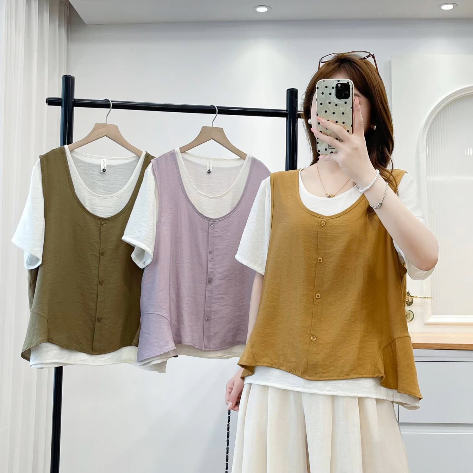 2026 New Fake Two-Piece Short-Sleeved Shirt Large Size Summer Loose Slim Design Casual Contrast Color Splicing Top