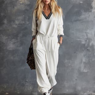 AA Europe and America Cross-border 2026 New Women's Casual V-neck Long Sleeve Top High-waist Drawstring Long Pants Two-piece Set