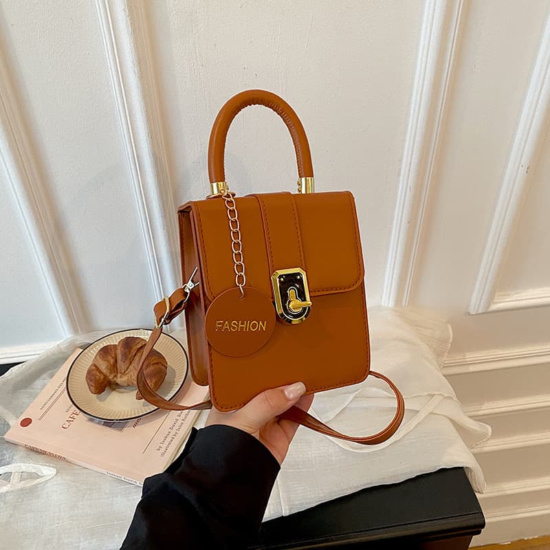 Cross-border simple casual small bag crossbody bag for women 2026 new Korean version square bag for women summer popular mobile phone bag