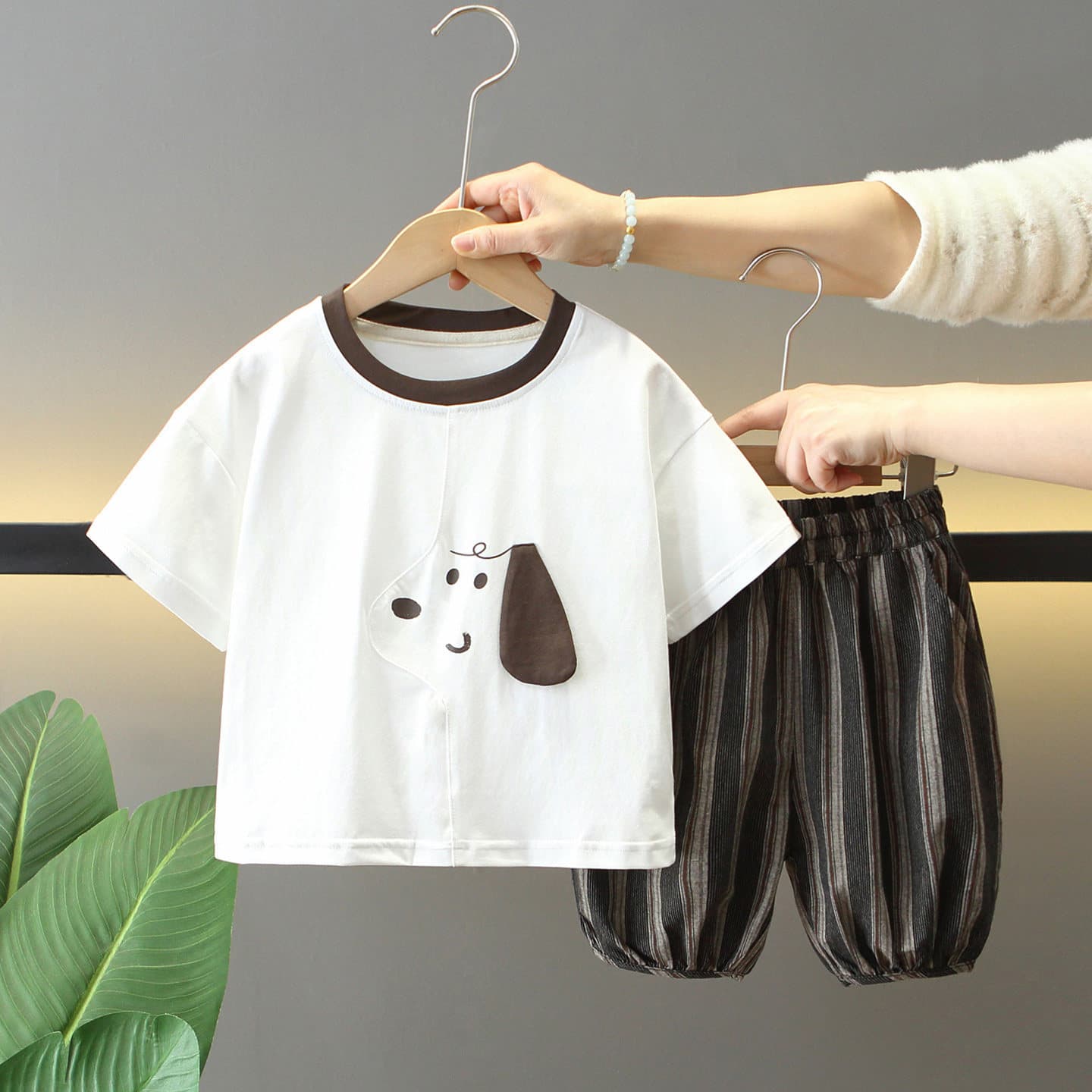 0924 Boys Summer Set 2026 New Baby Cute Cartoon Short Sleeve Shorts Two-Piece Little Prince Summer Outfit