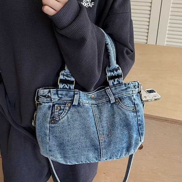 Hong Kong style retro distressed washed denim bag tote bag high-end commuting large capacity portable shoulder bag for women