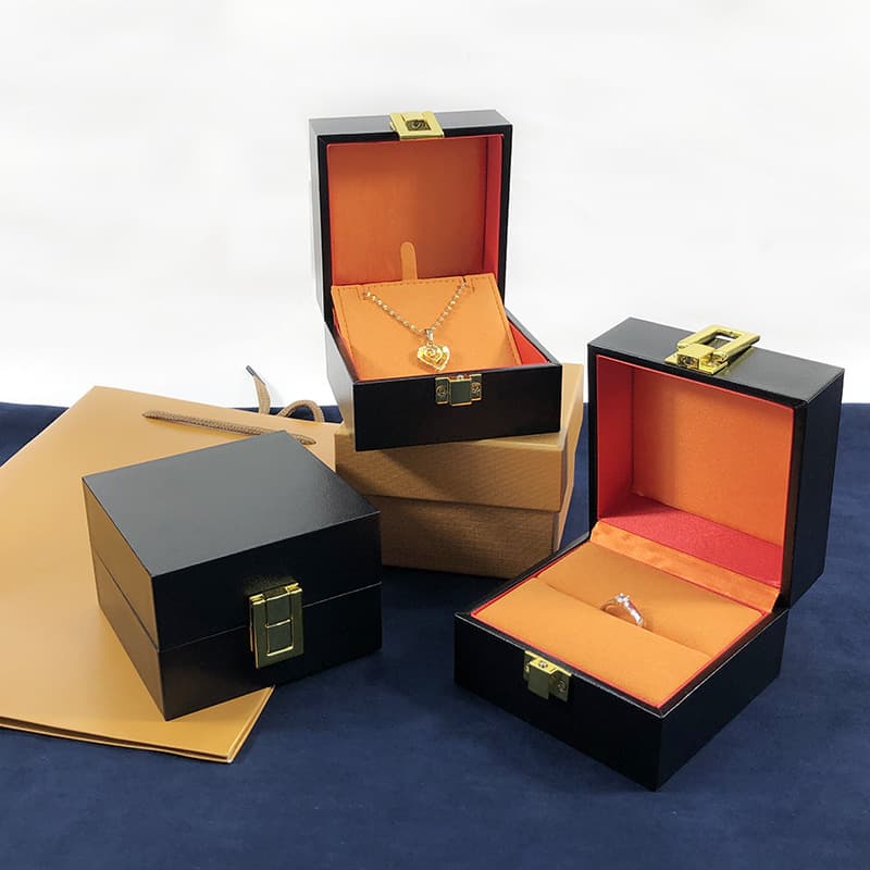 Premium Antique-Style Jewelry Gift Box, Metal Buckle Ring Pendant Box, Bracelet Box, Old-Style No Logo