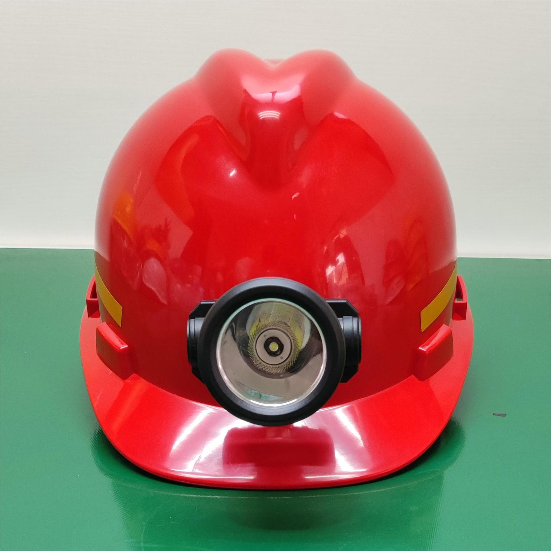 Safety helmets with LED lights, rechargeable strong light, waterproof for flood control, helmet lamps, Meixinlong mining lights.