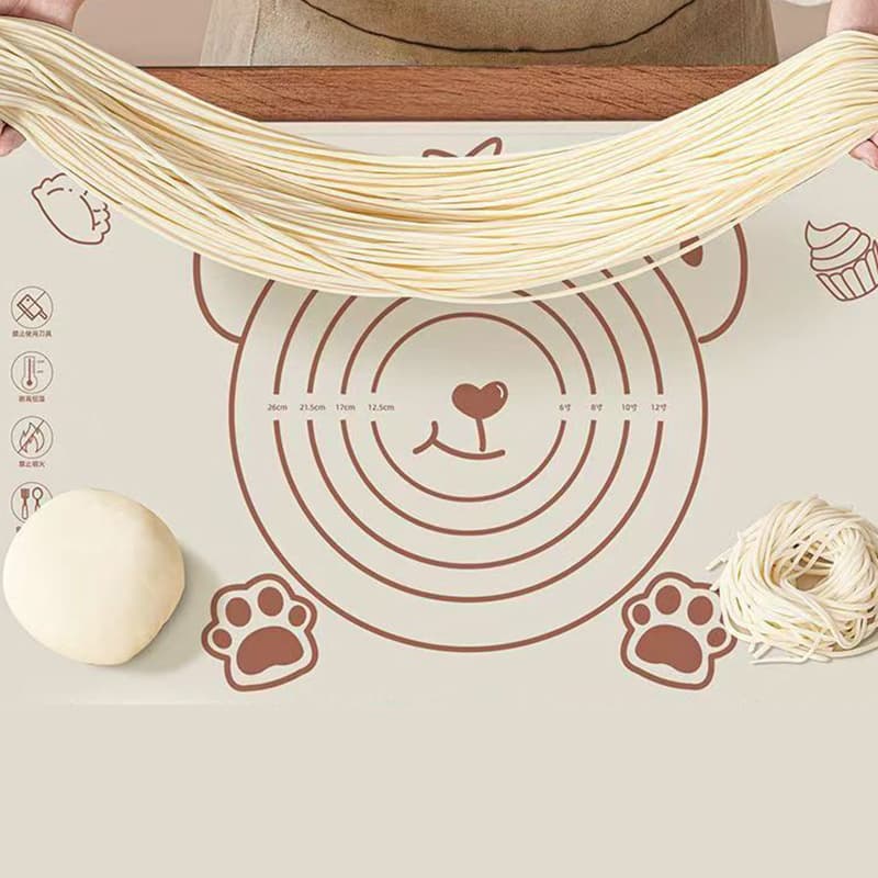 Bear-shaped thickened silicone kneading mat, food-grade rolling mat, large size for kitchen and home use, extra thickened rolling mat.