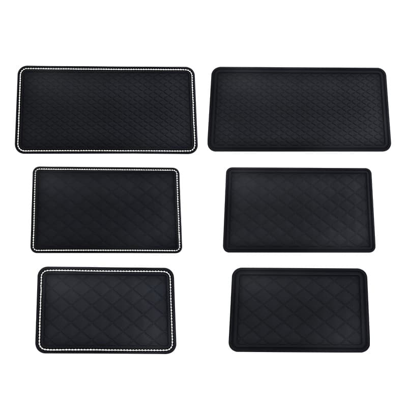 Car Decoration Non-Slip Mat, High Temperature Resistant, Sunscreen, Creative Large Phone Holder for Dashboard and Center Console