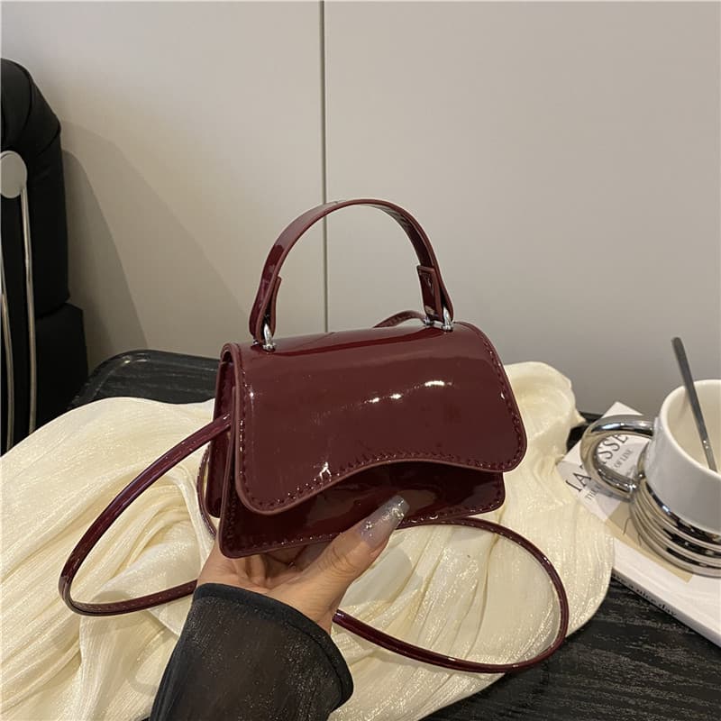 2025 Fashion Trendy Small Square Bag Casual Simple Unique Design Summer New Women's Shoulder Crossbody Bag