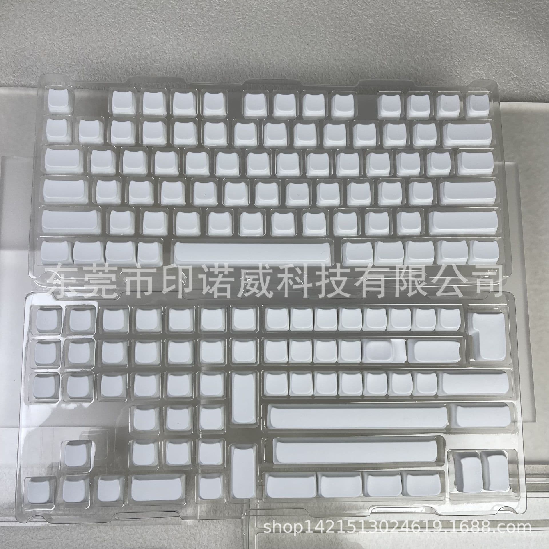 PBT cat head shaped MX cross chrysanthemum 9.35mm high white material dye-sublimated mechanical keyboard keycaps