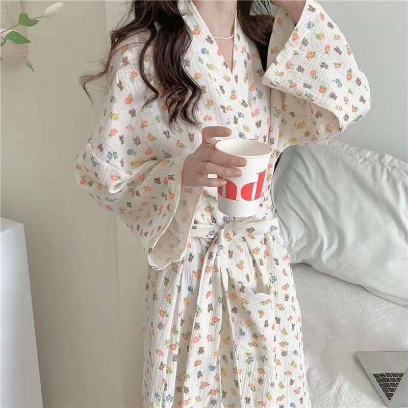 Japanese Kimono Long Sleeve Nightgown Cute Bear Print Nightgown Women's Autumn Long Pajamas Casual Loungewear for Outerwear