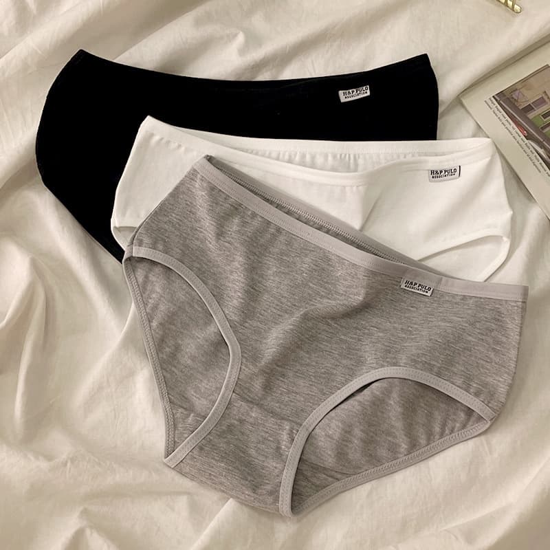 Women's Cotton Panties Wholesale A001 Ladies Underwear Solid Color Low Waist Cotton Briefs for Girls and Students